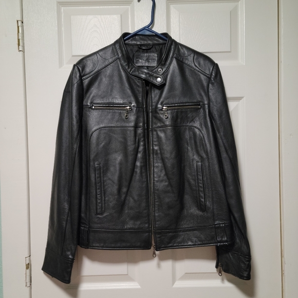 Cruzer Jackets & Blazers - Elegant Black Leather Women's Jacket